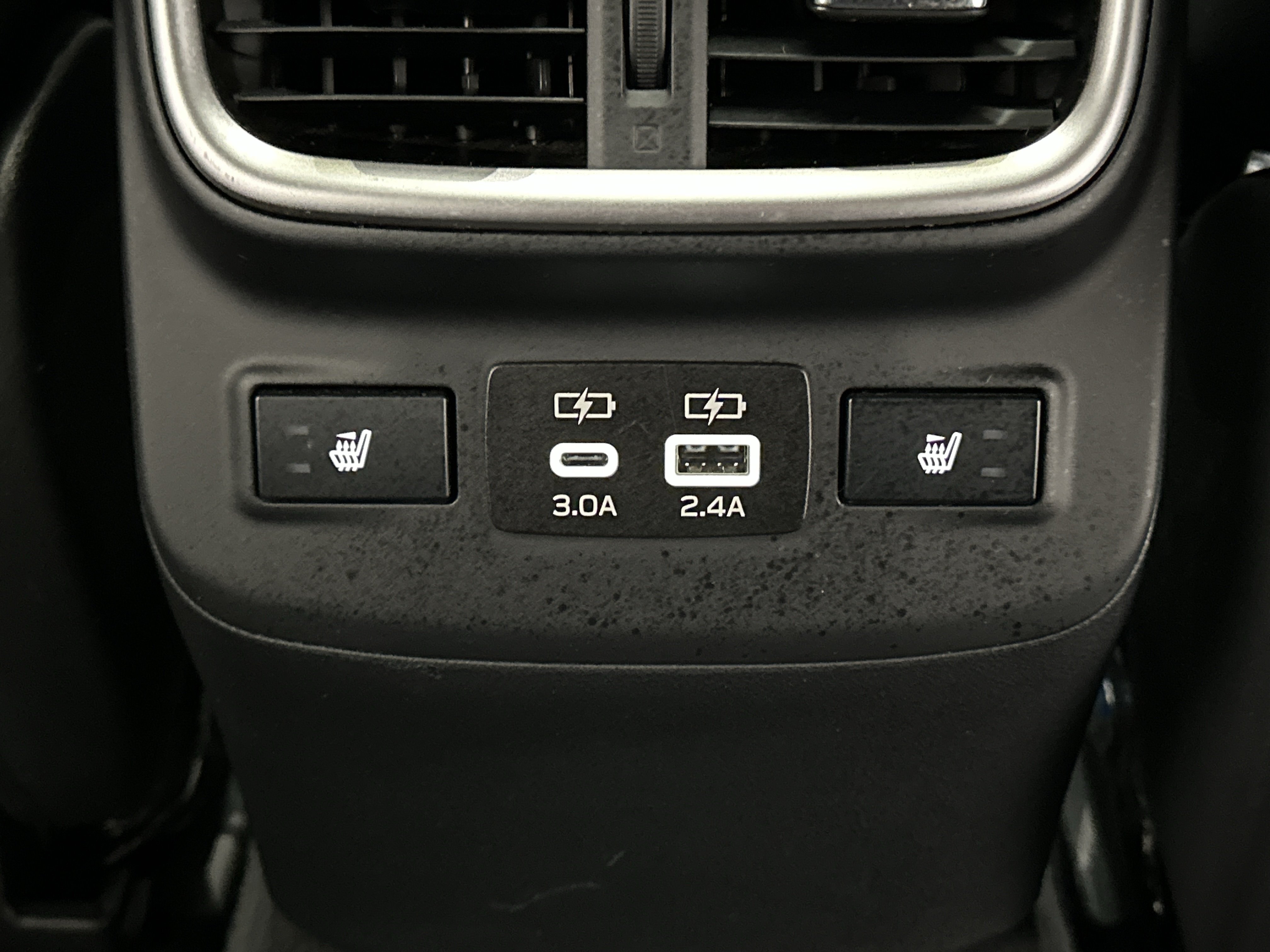 Used 2024 Subaru Outback Limited AWD/4WD image 23