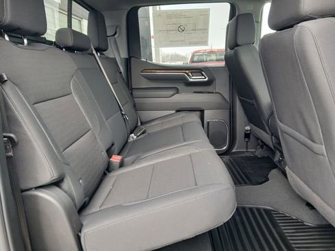 New 2026 GMC Sierra 1500 SLE w/ Preferred Package AWD/4WD image 18