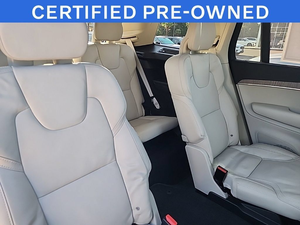 Certified 2024 Volvo XC90 B6 Ultimate w/ Protection Package Premier AWD/4WD image 18
