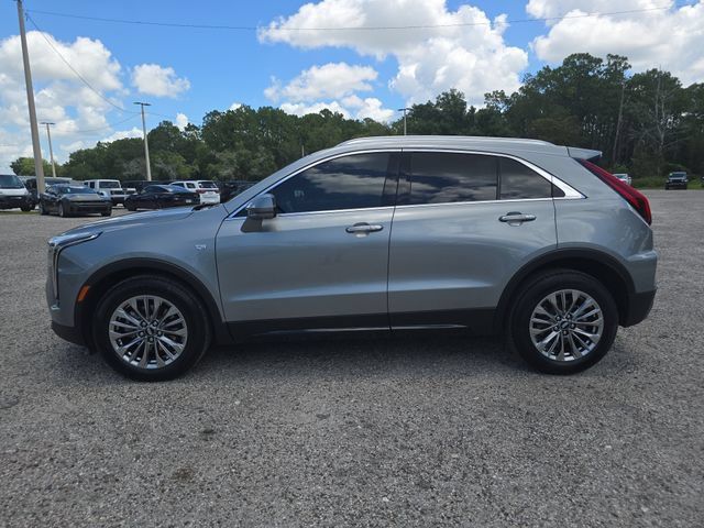 Used 2025 Cadillac XT4 Premium Luxury FWD image 6