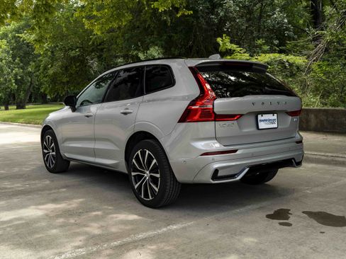 Used 2024 Volvo XC60 B5 Plus AWD/4WD image 7
