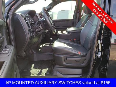 Used 2024 RAM 3500 Tradesman w/ Chrome Appearance Group image 11