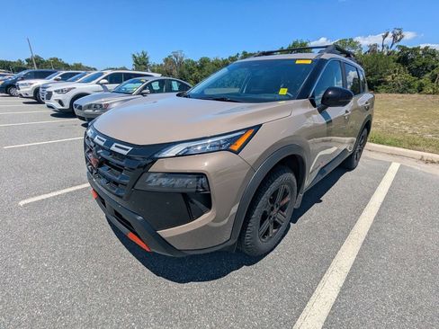 Used 2026 Nissan Rogue SV w/ Rock Creek Premium Package AWD/4WD image 3