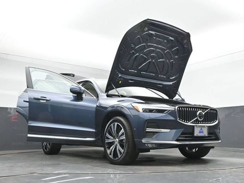 Used 2023 Volvo XC60 B5 Plus w/ Climate Package AWD/4WD image 51