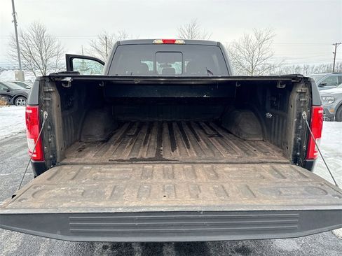 Used 2015 Ford F150 XLT w/ Equipment Group 302A Luxury image 23