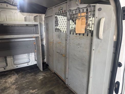 Used 2019 Ford Transit 150 130 Low Roof RWD image 19