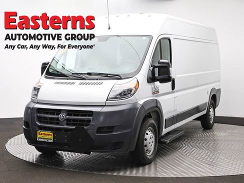 Used 2016 RAM ProMaster 2500 FWD image 1