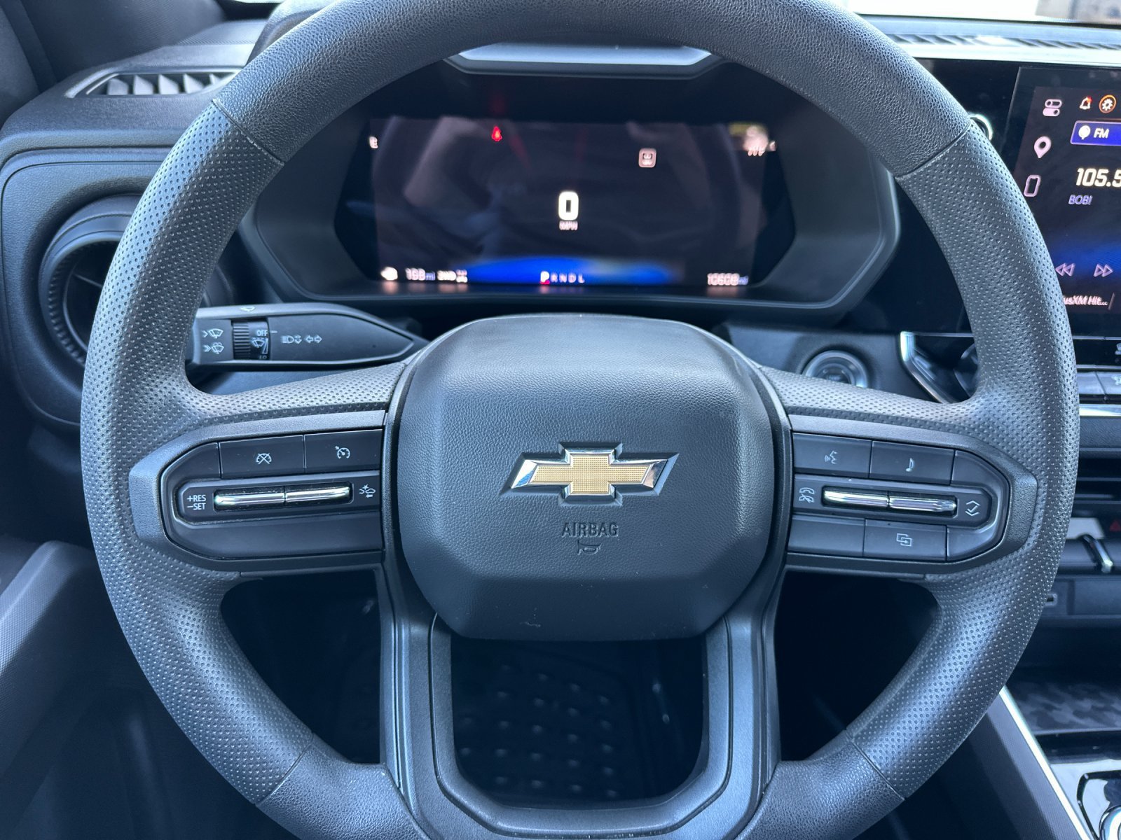 Used 2025 Chevrolet Colorado W/T AWD/4WD image 22