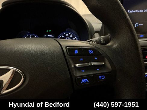 Used 2023 Hyundai Kona SEL AWD/4WD image 16