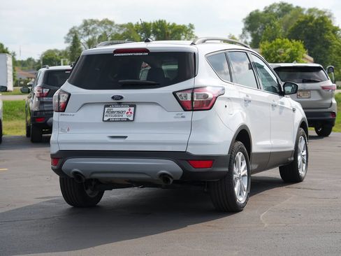 Used 2018 Ford Escape SE AWD/4WD image 3