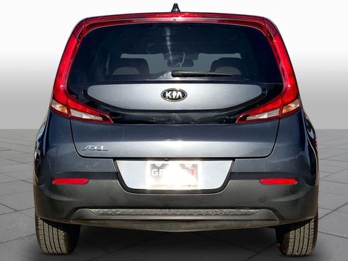 Used 2020 Kia Soul LX FWD image 4