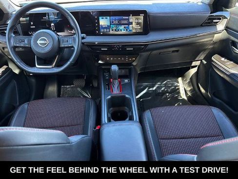 Certified 2025 Nissan Kicks SR FWD image 6