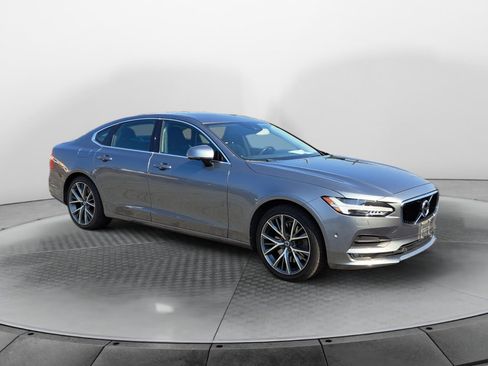 Used 2017 Volvo S90 T6 Momentum w/ Vision Package AWD/4WD image 1