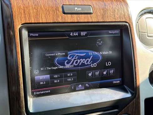 Used 2013 Ford F150 Lariat w/ Mid Equipment Group image 25