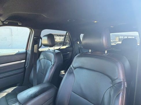 Used 2016 Ford Explorer Sport w/ Equipment Group 401A AWD/4WD image 22