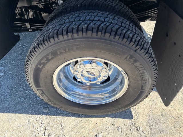Used 2026 Ford F350 Platinum AWD/4WD image 23