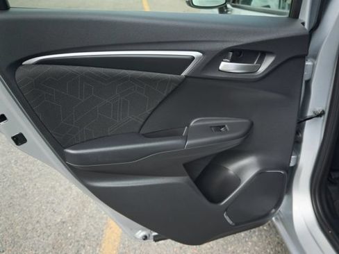 Used 2016 Honda Fit EX image 37