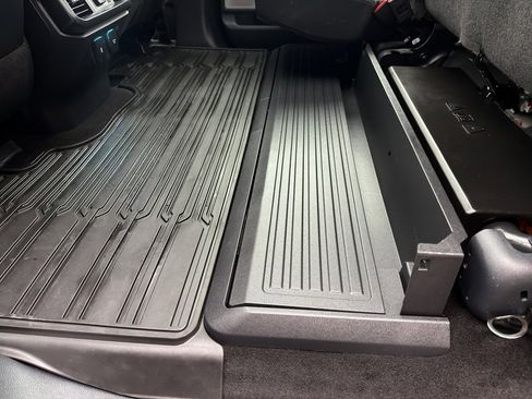 Certified 2025 Ford F150 Raptor image 47