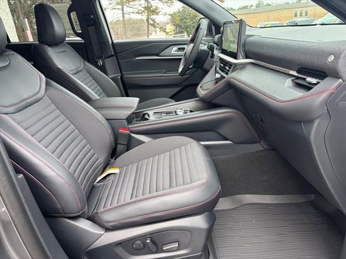 New 2026 Ford Explorer ST-Line RWD image 13
