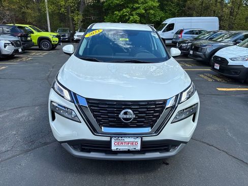 Certified 2023 Nissan Rogue SV AWD/4WD image 2