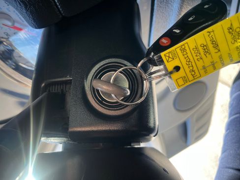 Used 2002 Jeep Liberty Limited image 30