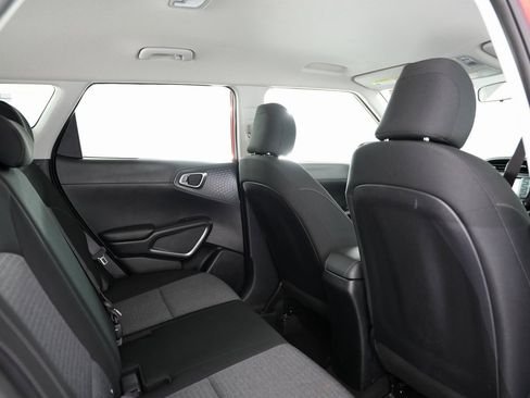 Used 2021 Kia Soul S image 37