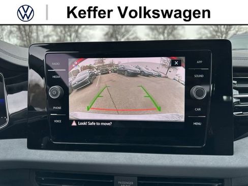New 2026 Volkswagen Jetta SE FWD image 24