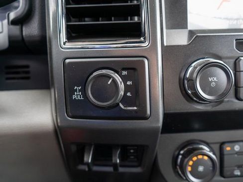 Used 2022 Ford F350 XLT w/ XLT Value Package image 22