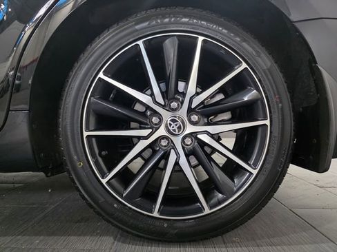 Used 2023 Toyota Camry SE w/ Convenience Package image 24