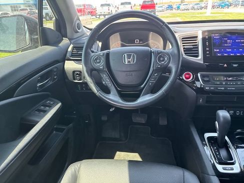 Certified 2018 Honda Ridgeline RTL-E image 13