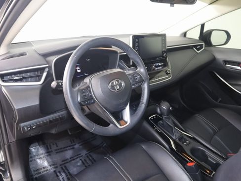 Used 2022 Toyota Corolla XLE image 22