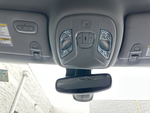 Used 2022 Jeep Compass Latitude w/ Convenience Group image 27