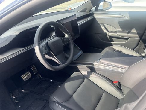 Used 2024 Tesla Model S Plaid AWD/4WD image 2
