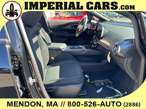 New 2026 Chevrolet Equinox EV LT image 35