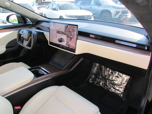 Used 2021 Tesla Model S Long Range AWD/4WD image 19