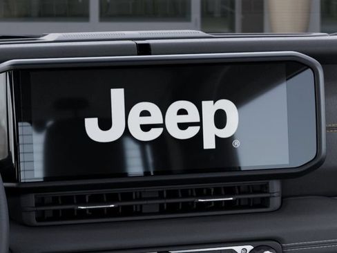 New 2026 Jeep Wrangler Unlimited Sahara AWD/4WD image 23