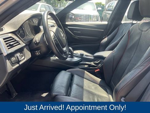 Used 2017 BMW 330i Sedan RWD image 10