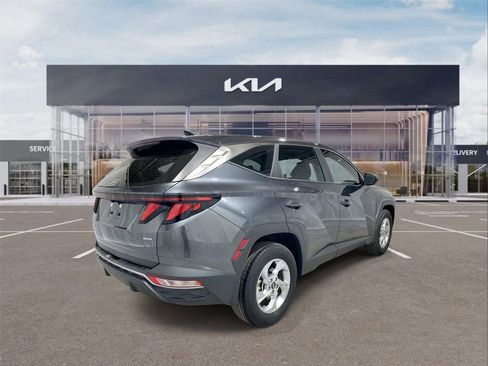 Used 2024 Hyundai Tucson SE AWD/4WD image 8