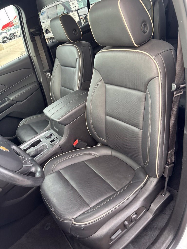 Used 2022 Chevrolet Traverse Premier AWD/4WD image 12