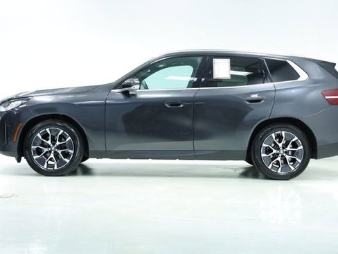 Used 2025 BMW X3 xDrive30i image 4