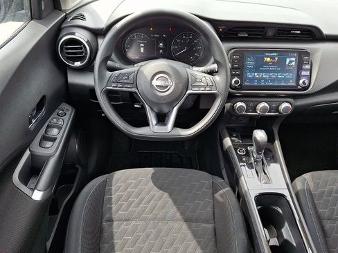 Used 2024 Nissan Kicks SV FWD image 13
