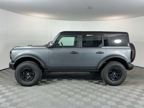 Used 2025 Ford Bronco Badlands AWD/4WD image 8