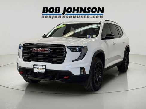 Used 2026 GMC Acadia AT4 w/ Luxury Package AWD/4WD image 5