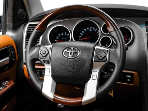 Used 2016 Toyota Sequoia Platinum AWD/4WD image 20