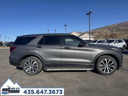 Used 2021 Ford Explorer ST w/ Premium Technology Package image 2