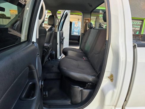 Used 2005 Dodge Ram 3500 Truck ST image 18