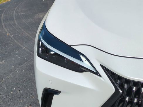 Used 2025 Lexus NX 350 AWD w/ Premium Package image 10