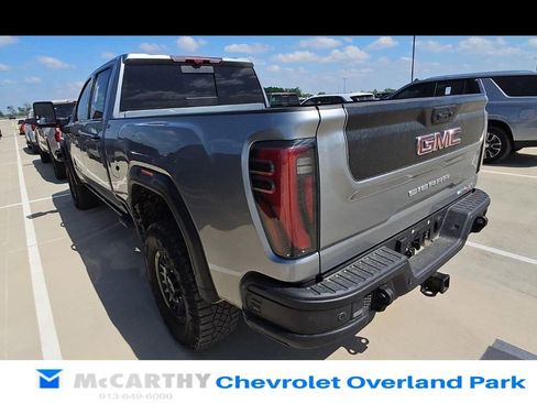 Used 2025 GMC Sierra 2500 AT4X w/ AT4X AEV Edition image 5