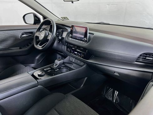 Used 2021 Nissan Rogue SV AWD/4WD image 26