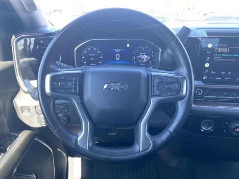 Used 2022 Chevrolet Silverado 1500 LT Trail Boss image 14